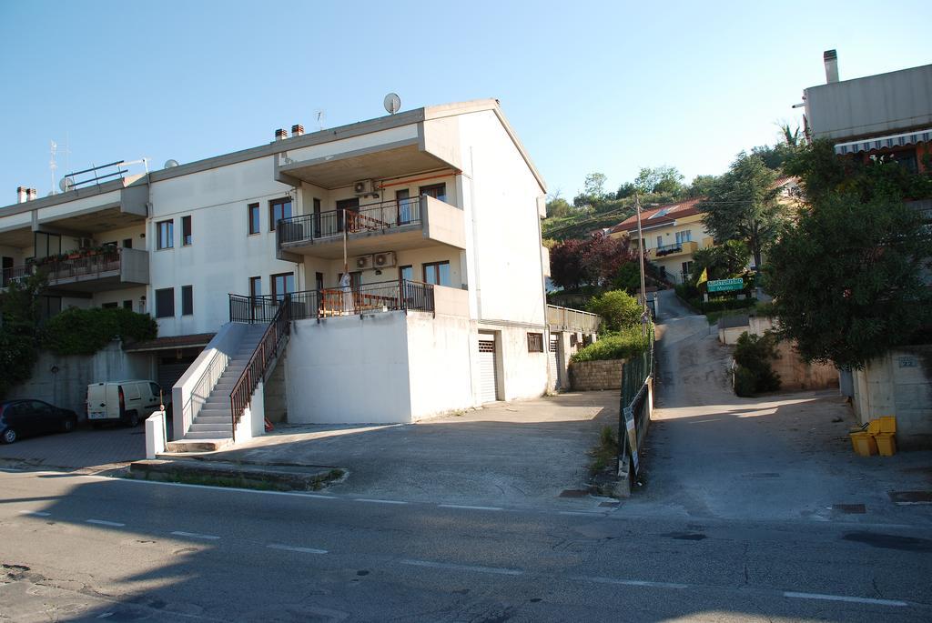 Cala Chiara B&B Ортона Екстериор снимка